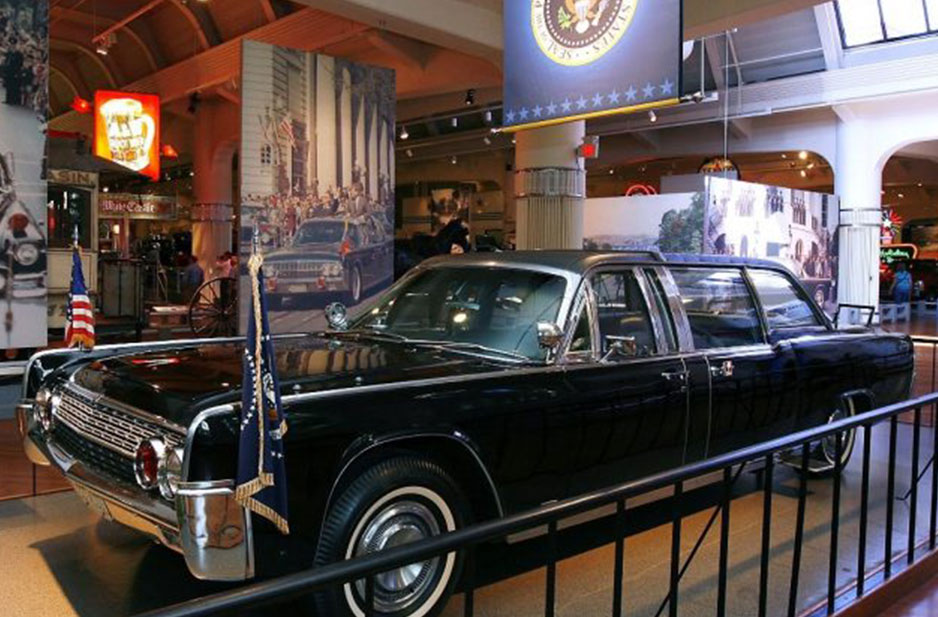 Showcasing the History of the Ford Motor Car