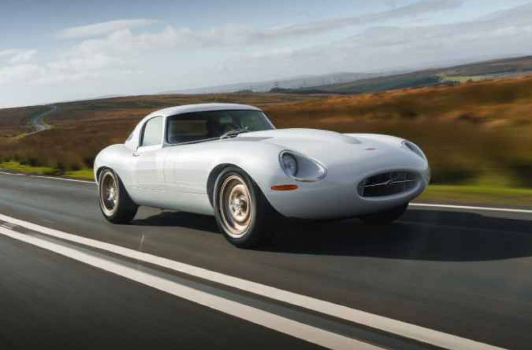 Eagle E-Types drop the weight and gain performance with the astonishing Lightweight GTR